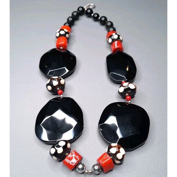 Chunky Onyx Black and Coral Red Big Bold Classy Statement Necklace